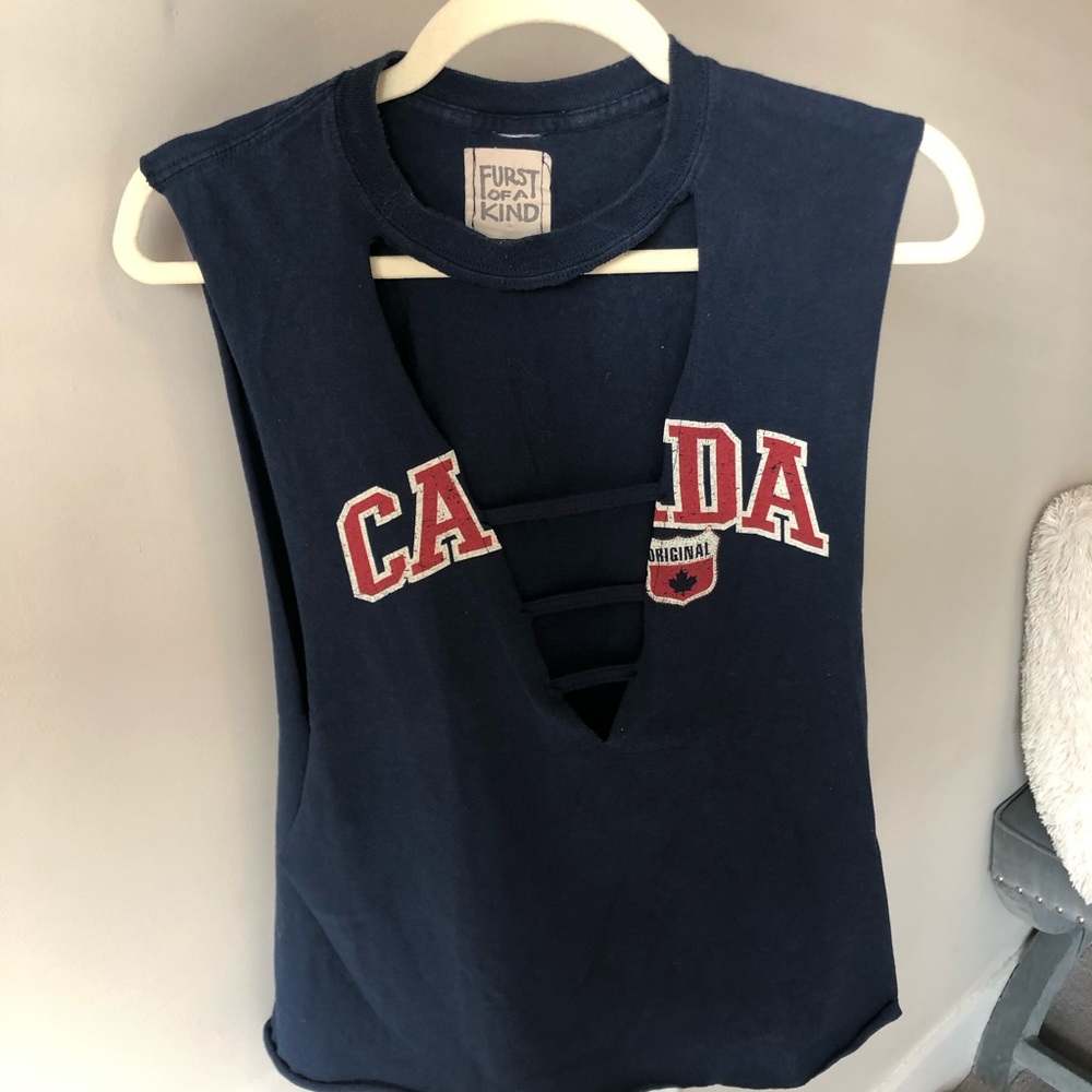 LF Furst of a Kind vintage tee ladder cut “Canada”